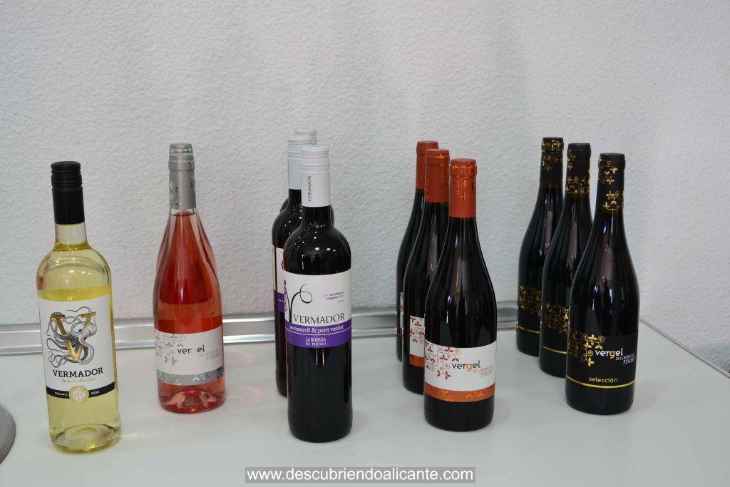 Cata de vinos Bodega cooperativa de Pinoso vino-vermador-vergel